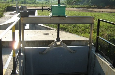 W-CPC COMPUERTA CANAL ABIERTO